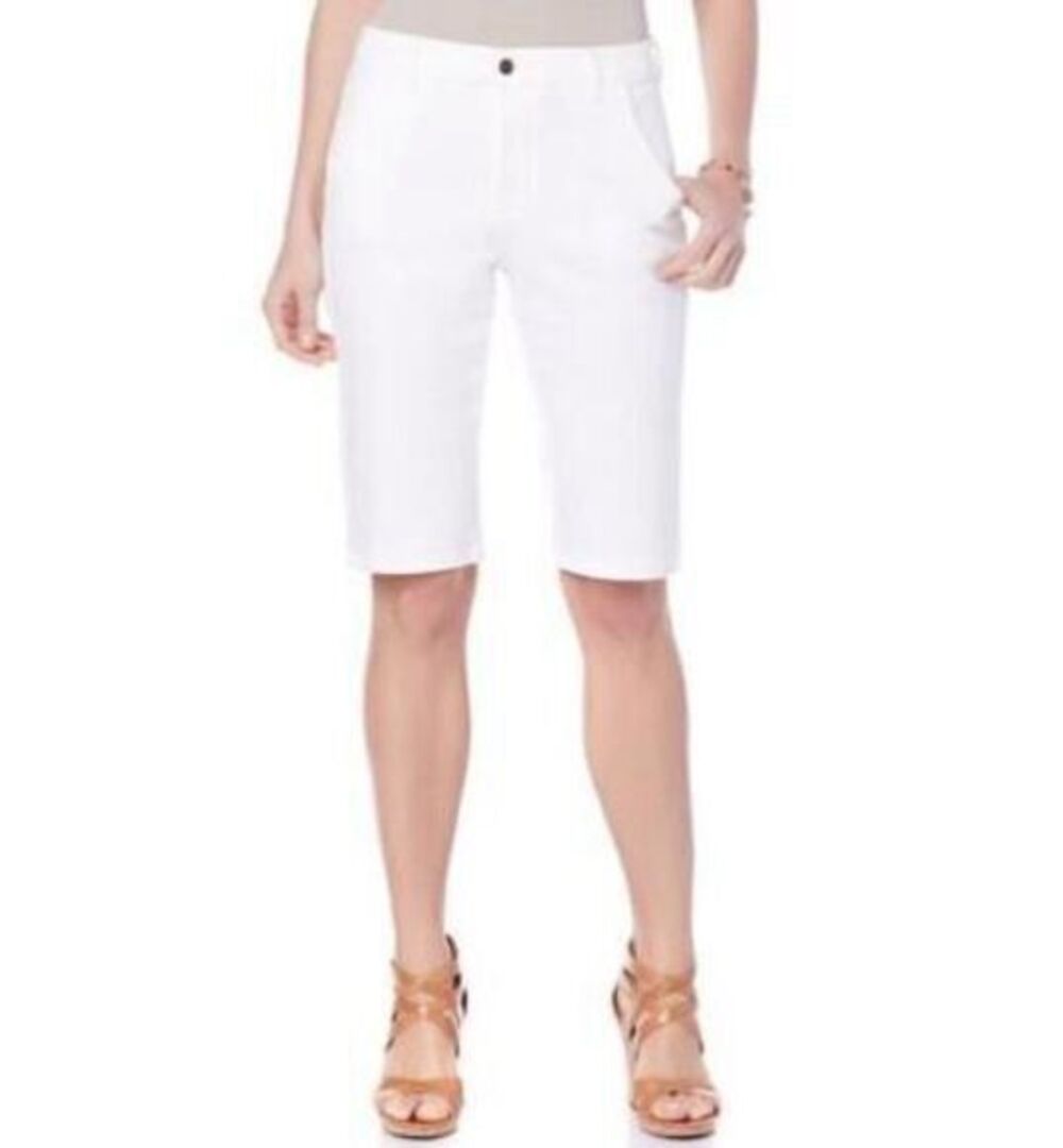 DG by Diane Gilman White Bermuda Walking Shorts Size 4 Cotton Stretch